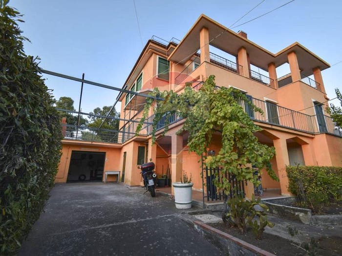 Casa con 6 locali in vendita in Via del Bosco, Centro, Mascalucia