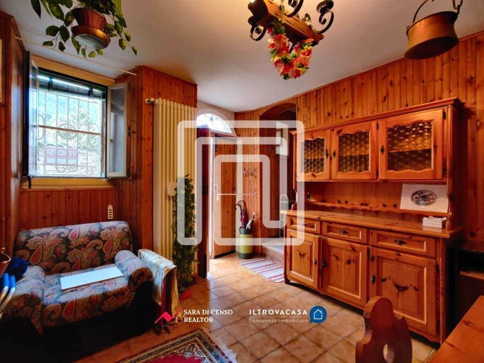 Casa con 5 locali in vendita in Piazza Vittorio Emanuele II, Centro, Introdacqua