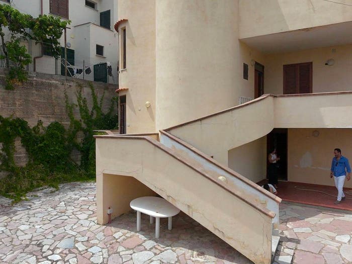 Appartamento trilocale in vendita in Via Piano Faracchio, Centola