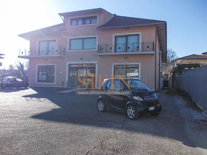 Casa con 6 locali in vendita in Via Fontanelle, Centro, Grottaminarda