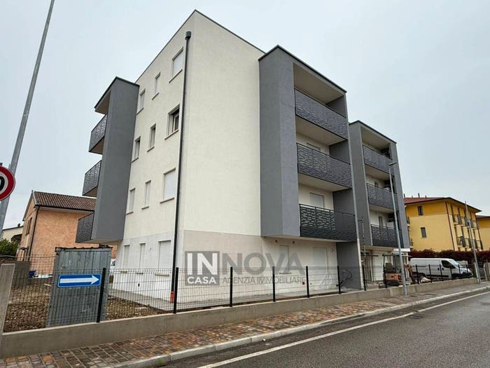 Appartamento quadrilocale in vendita in Via Isonzo, Centro, Preganziol