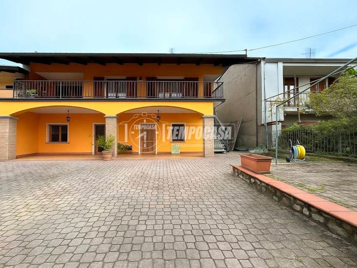 Casa con 6 locali in vendita in Vicolo Mondino, Centro, Mazzè