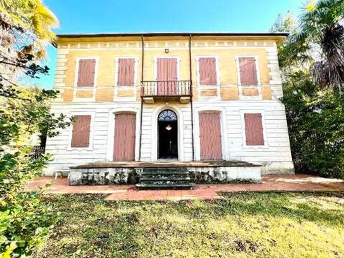 Casa con 6 locali in vendita in Via Gallena, Camaiore Paese, Camaiore