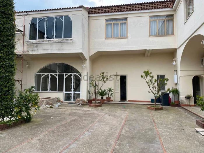 Appartamento con 5 locali in vendita in Via Piero Gobetti, Centro, Macerata Campania