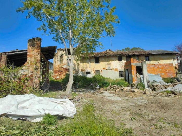 Casa quadrilocale in vendita in via Marchesina, Ca' De Mazzi, Livraga