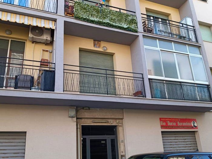 Appartamento trilocale in vendita in Shangai, Livorno
