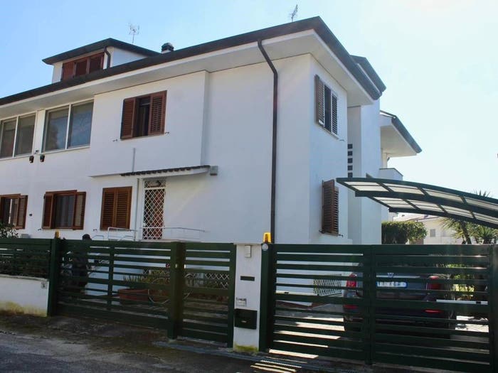 Casa con 5 locali in vendita in Via Pyre, Morbella Cucchiarelli, Latina