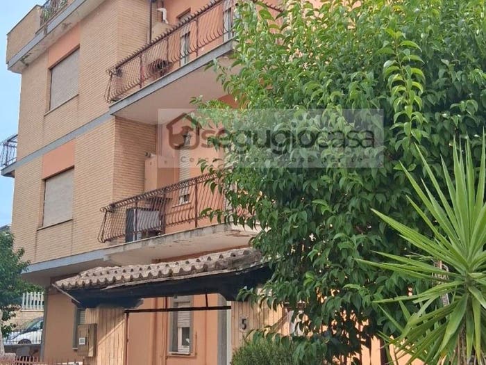 Appartamento trilocale in vendita in La Storta, Roma