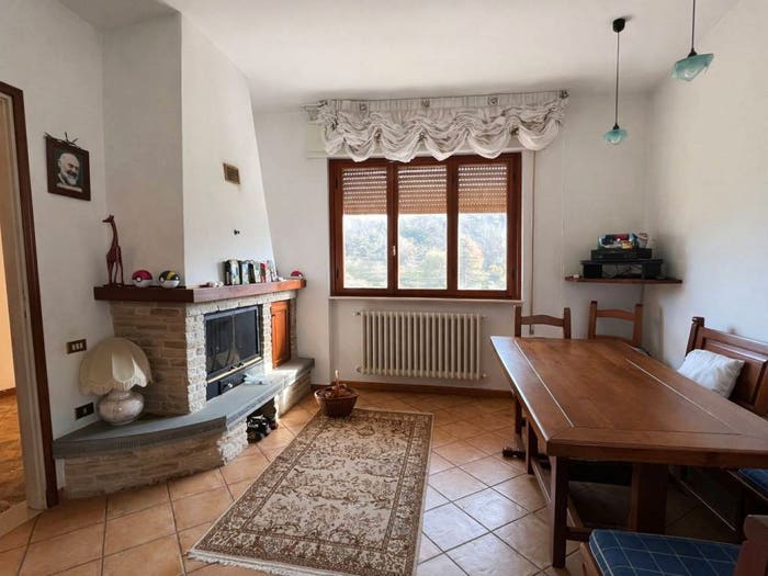 Casa con 6 locali in vendita in Via di Nozzano, Nozzano Arliano, Lucca
