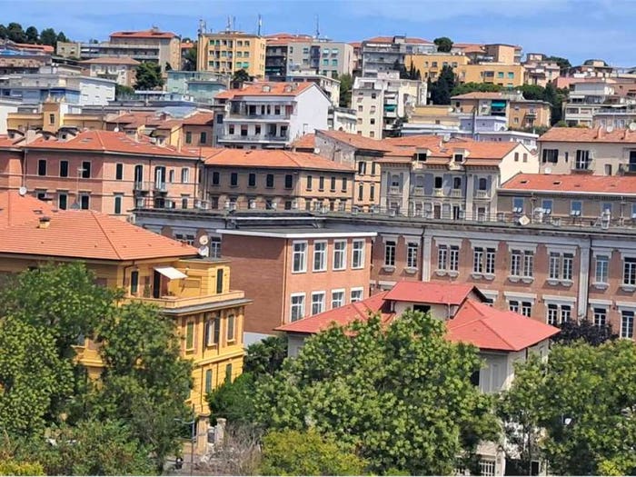 Appartamento monolocale in vendita in Piazza Diaz, Adriatico, Ancona