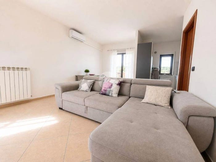 Appartamento con 5 locali in vendita in Via S Raffaele, Montalto Uffugo