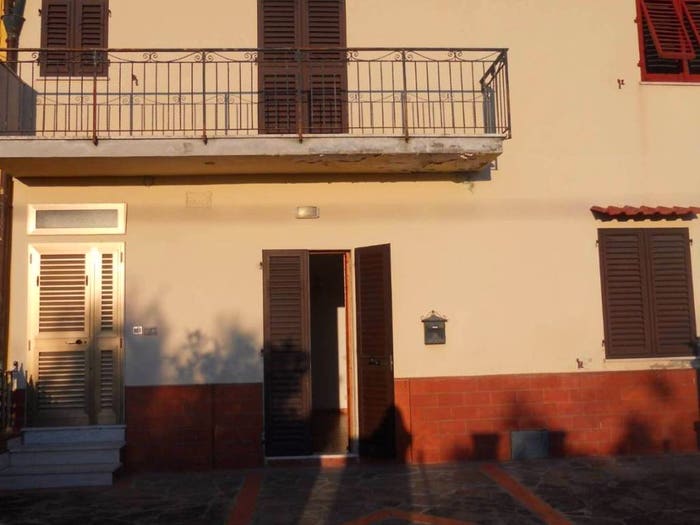 Casa con 6 locali in vendita in Via Lucardese, Centro, Montespertoli