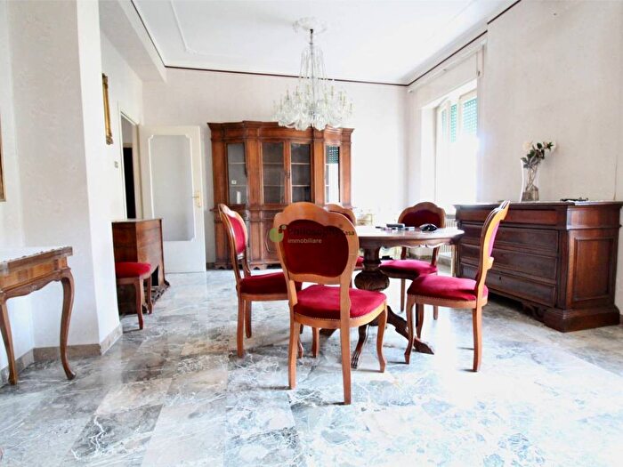Appartamento quadrilocale in vendita in Via Filippo Corridoni, Passetto, Ancona