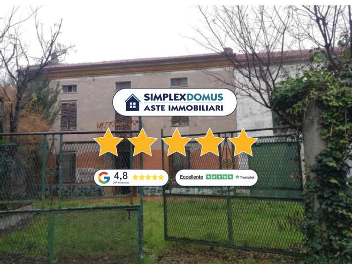 Appartamento con 6 locali in vendita in Str Costa, Castel Rocchero