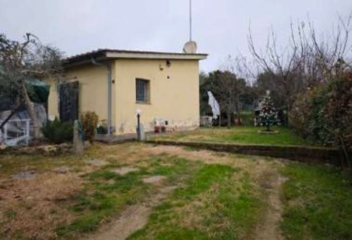 Appartamento trilocale in vendita in Via di Poggio, Centro, Lastra a Signa