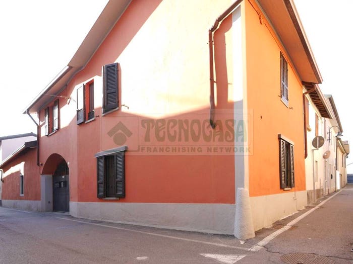 Casa trilocale in vendita in Via Caduti, Rudiano