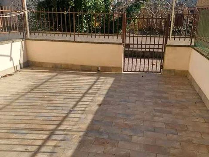Appartamento trilocale in vendita in Via Roma, Nepi