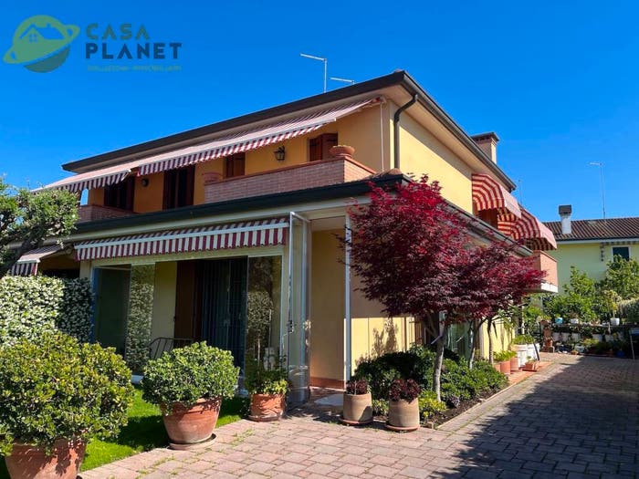 Casa con 6 locali in vendita in VIA CONCORDIA, Centro, Quarto d'Altino