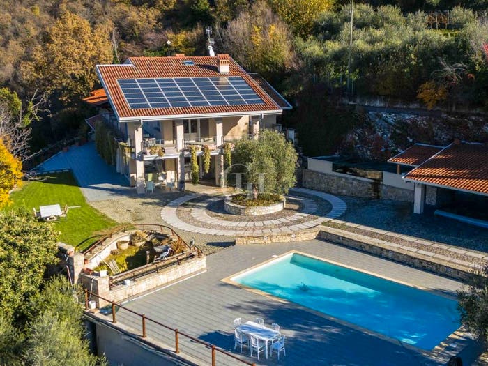 Casa con 5 locali in vendita in Alessandro Volta, Parmezzana Calzana, Monticelli Brusati