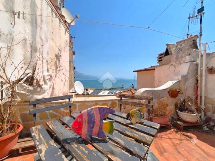 Appartamento bilocale in vendita in Salita castello, Gaeta