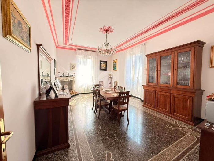 Appartamento con 6 locali in vendita in Via Agostino Castelli, Sampierdarena, Genova