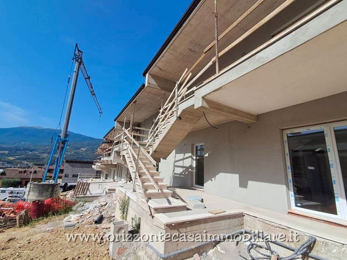 Appartamento con 6 locali in vendita in Ascoli Piceno