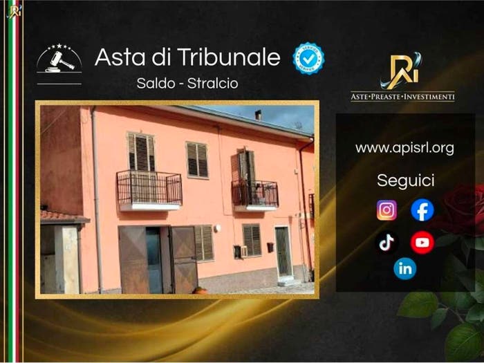 Casa quadrilocale in vendita in frazione Borgo Le Taverne, Guardia Lombardi