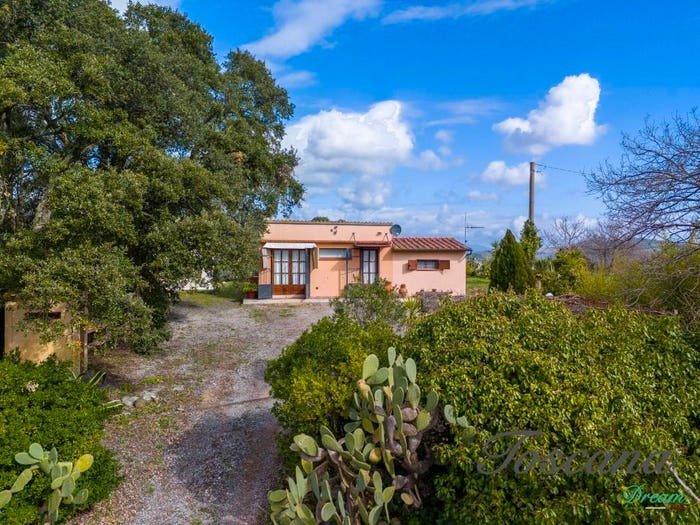 Casa bilocale in vendita in Via Aldo Moro, Caldana, Gavorrano