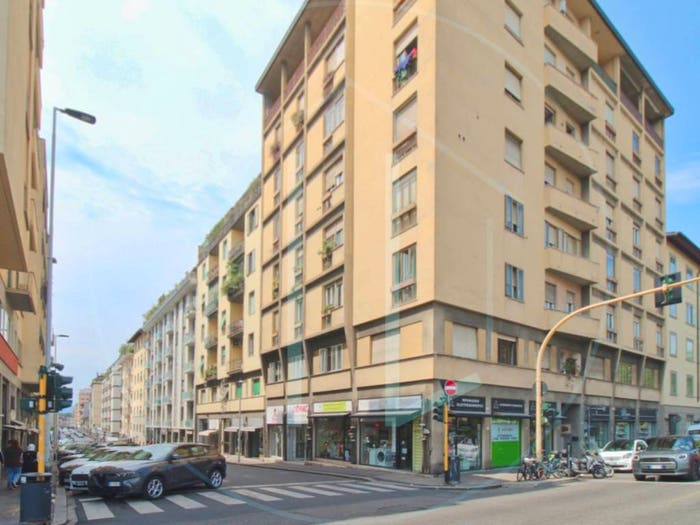Appartamento con 5 locali in vendita in Via Anton Francesco Doni, Porta al Prato San Jacopino, Firenze
