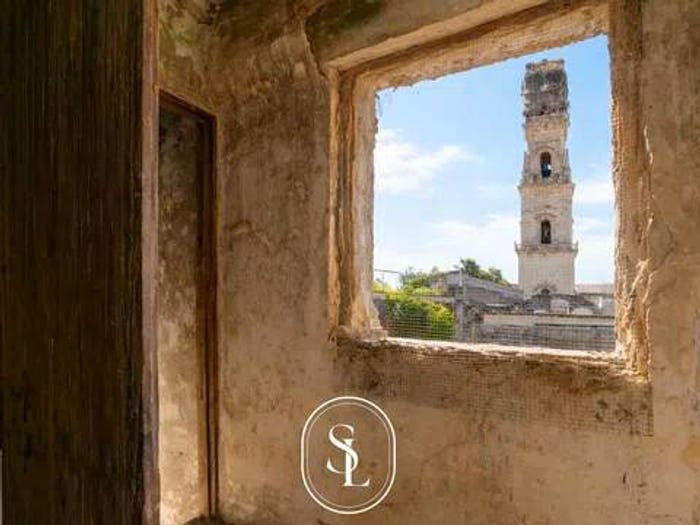 Appartamento con 6 locali in vendita in Via Giuseppe Palmieri, Centro Storico, Lecce