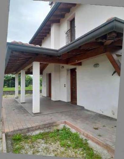 Casa quadrilocale in vendita in Via Lavascedi, Barbeano, Spilimbergo