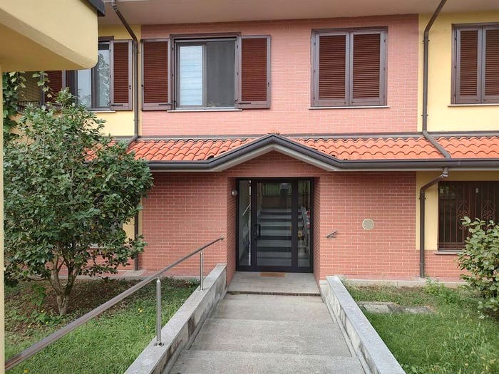 Appartamento quadrilocale in vendita in Centro, Arluno