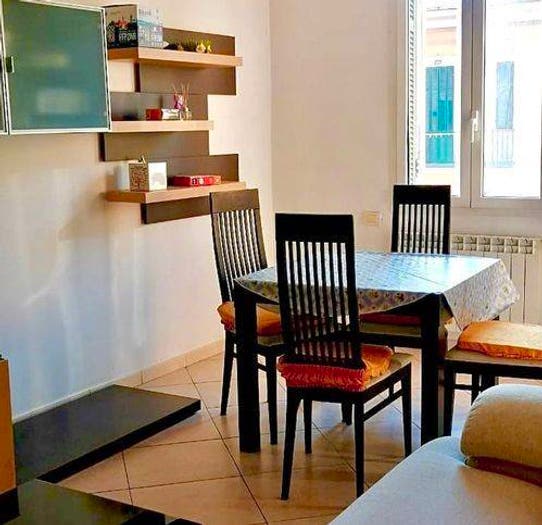 Appartamento trilocale in vendita in Viale Villini Rollino, Sestri Ponente, Genova