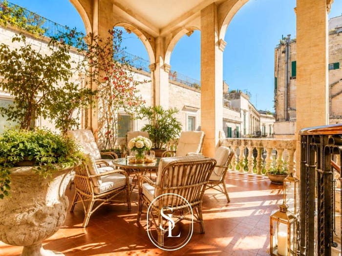 Casa con 6 locali in vendita in Piazzetta Arco di Trionfo, Centro Storico, Lecce