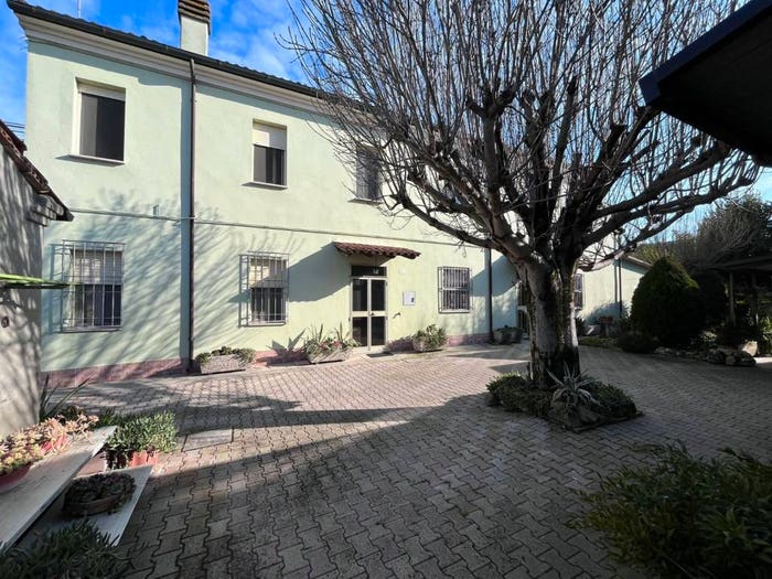 Casa con 6 locali in vendita in Traversa Dragoni, Villanova, Bagnacavallo