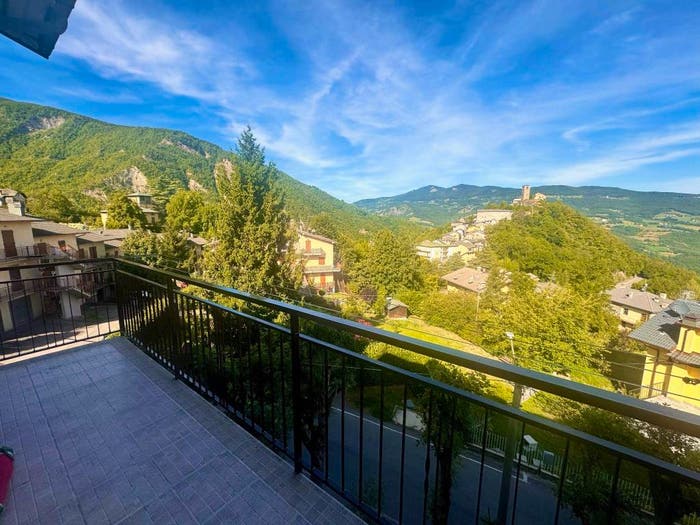 Appartamento trilocale in vendita in Via Panoramica, Centro, Montecreto
