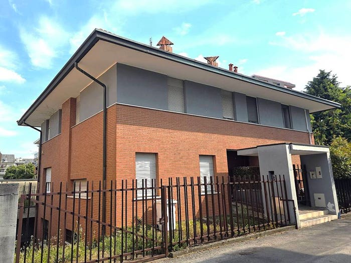 Casa quadrilocale in vendita in Via Cavalese, Beata Giuliana, Busto Arsizio