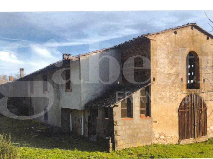 Casa con 6 locali in vendita in Cascine La Croce, Buti
