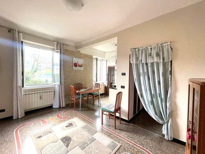 Appartamento quadrilocale in vendita in Via Campo di Tiro, Pontedecimo, Genova