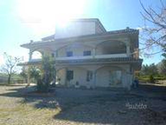 Casa con 6 locali in vendita in Contrada Querce Grosse, Montenero di Bisaccia
