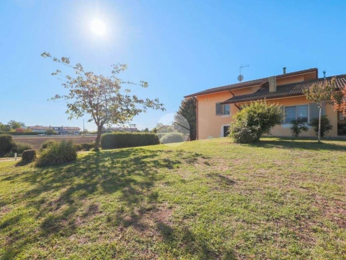 Casa con 5 locali in vendita in Via Fenili, Sala, Cesenatico