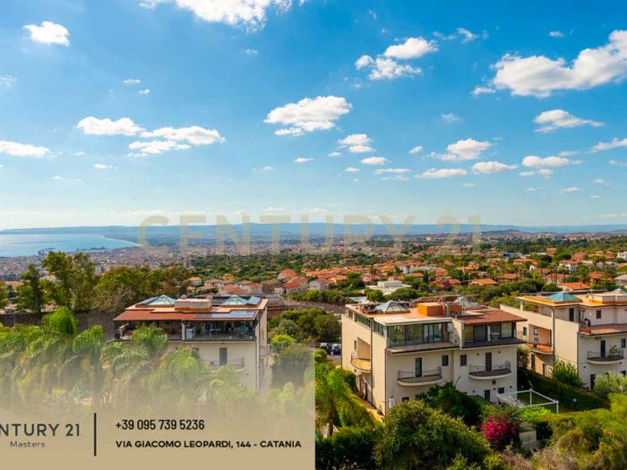 Appartamento con 6 locali in vendita in VIA BALATELE, San Giovanni Galermo, Catania