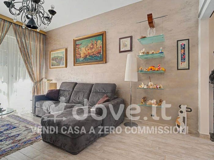 Appartamento quadrilocale in vendita in Via Cecco di Pietro, Porta a Lucca, Pisa