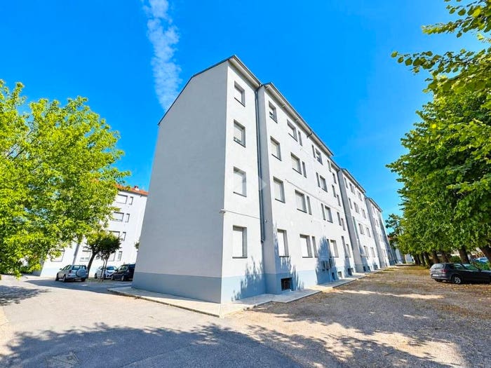 Appartamento trilocale in vendita in Via Daniele Ranzoni, Sacro Cuore, Novara