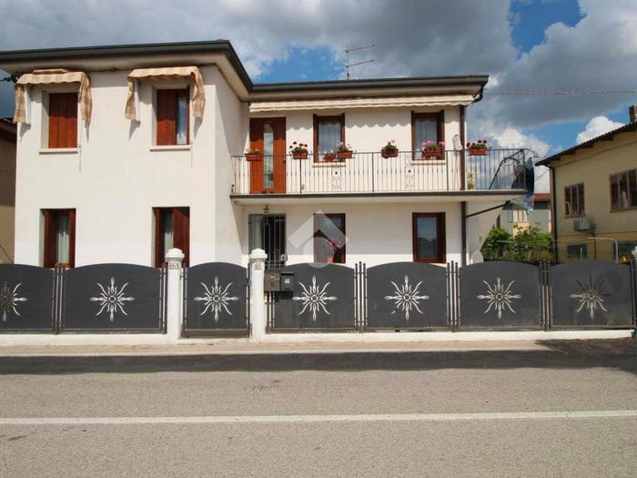 Casa trilocale in vendita in Via Gioranzan, Santa Maria, Camisano Vicentino