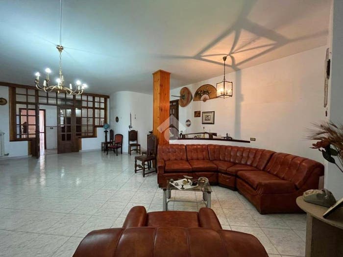 Appartamento con 5 locali in vendita in Via Crocefisso, San Potito Ultra