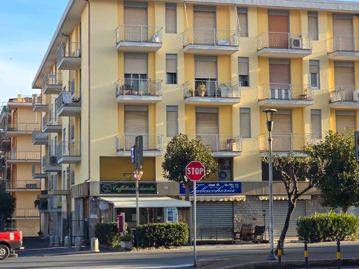 Appartamento trilocale in vendita in Via Aurelia, Centro, Ceriale
