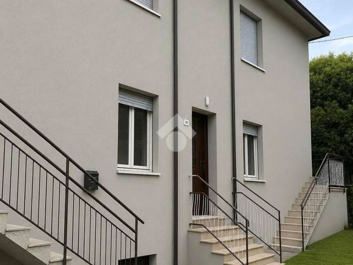 Appartamento trilocale in vendita in Via Portici, San Carlo Roversano, Cesena