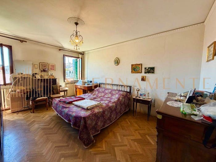 Casa con 6 locali in vendita in Via del Portello, Portello Ospedali, Padova