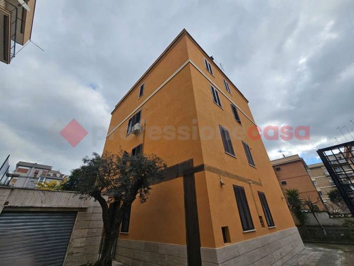 Appartamento bilocale in vendita in Via Domenico Svampa, Battistini Primavalle, Roma